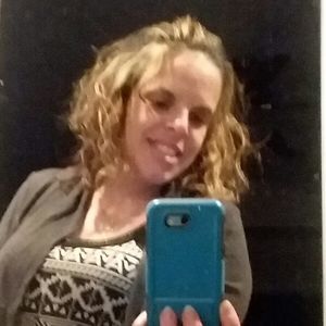 Meet your Posher, Lori